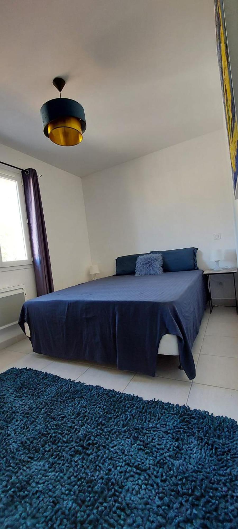 Maison Entiere Redessan Luaran gambar